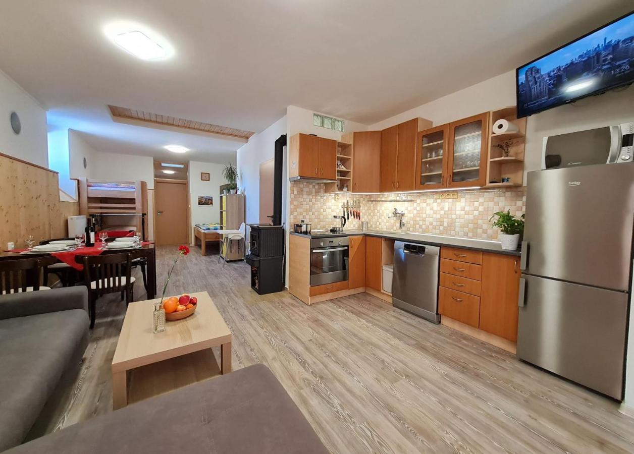 Apartment Chleew Бела под Прадедем Екстериор снимка